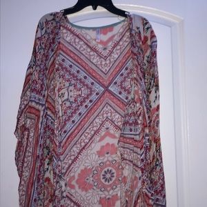 Used Cute xhilaration shawl!